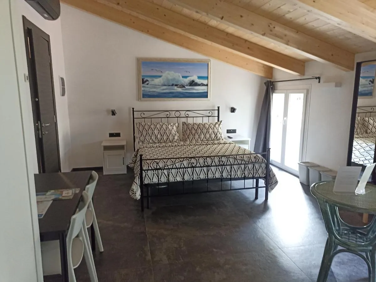 Guest house Le Camere Di Paolo Riomaggiore Italy